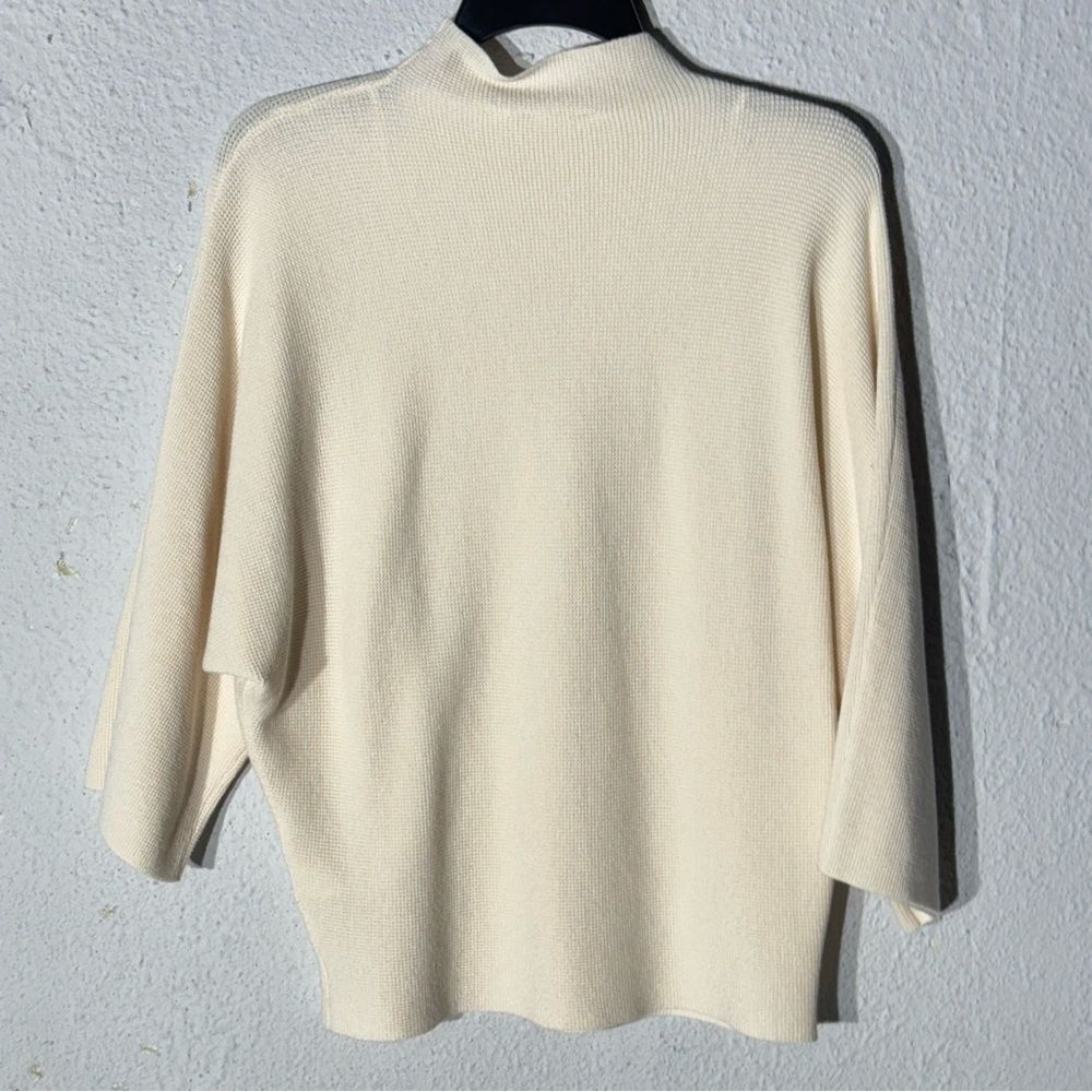 Cyrus Cream Off White Cowl Neck Sweater Size Small - Picture 1 of 5